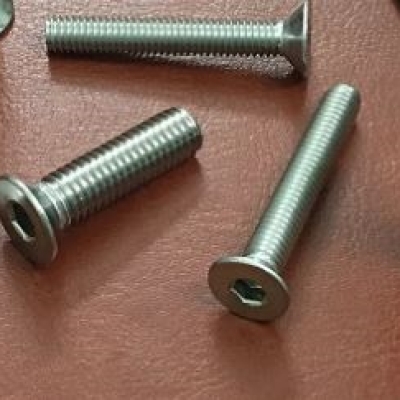 BULONG LỤC GIÁC CÔN INOX 201